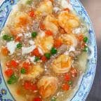 Best Jumbo Shrimp With Lobster Sauce in Freeport, ME